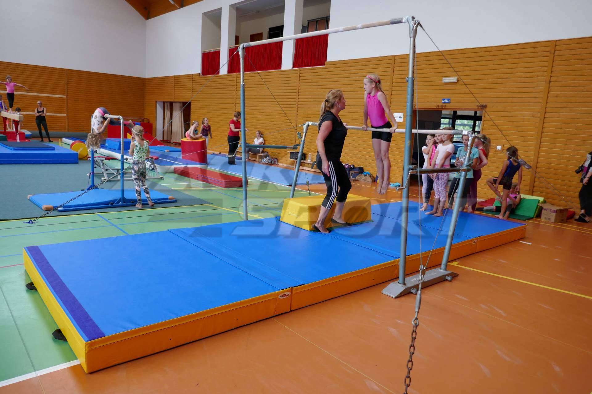 Žíněnka pro gymnastiku, dopadová